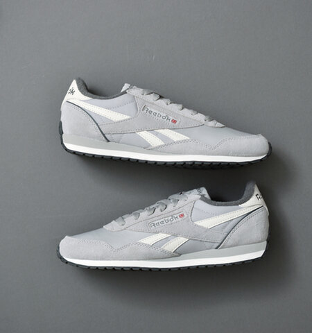 Reebok クラシックAZ ランニング ローカット スニーカー