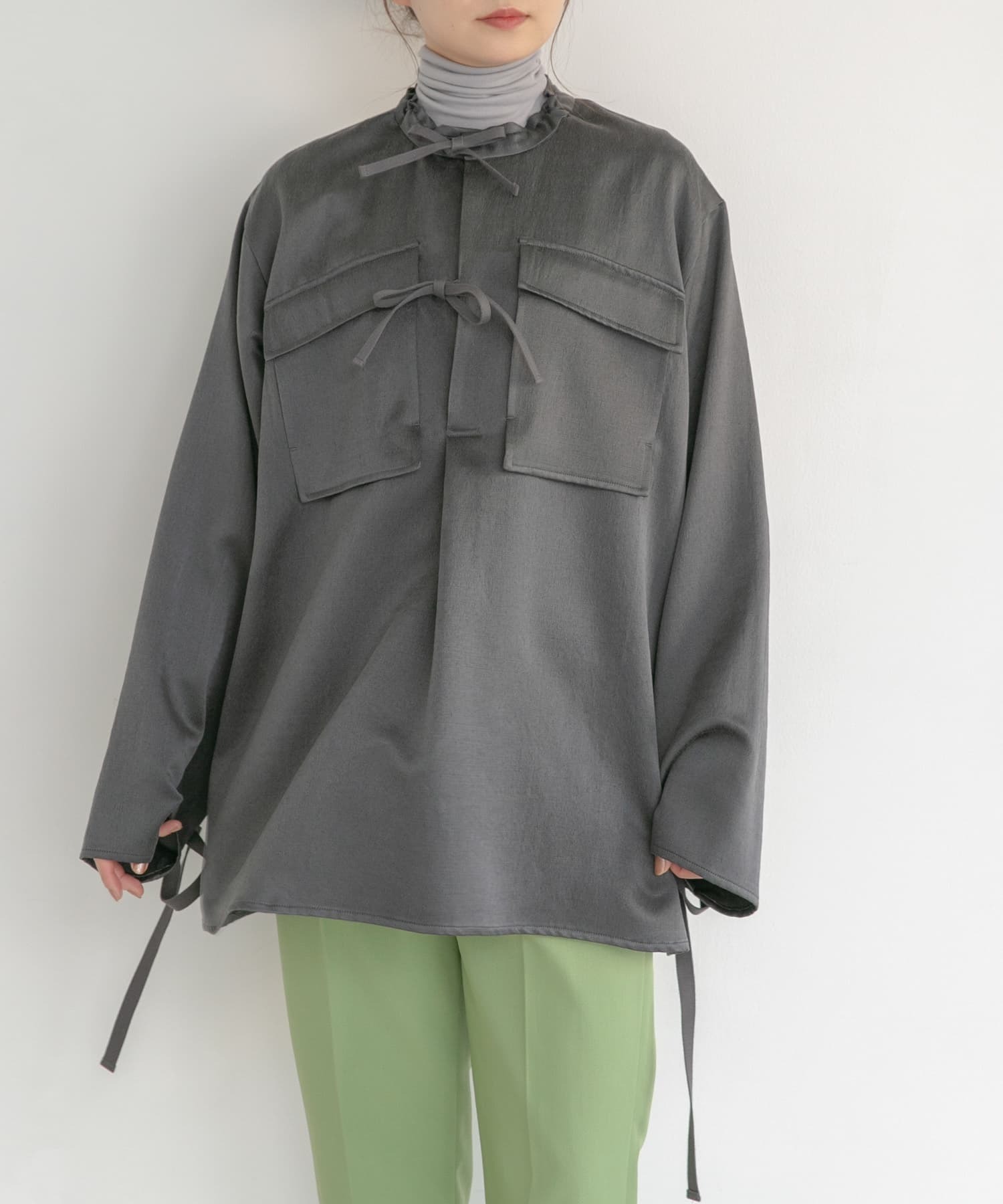 POSTELEGANT Wool Silk Crash Satin Top