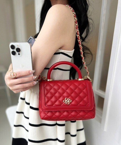 ROYAL PARTY オリジナルキルティングチェーンハンドルBAG