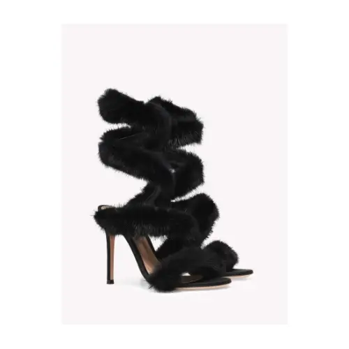 Gianvito Rossi OPERA