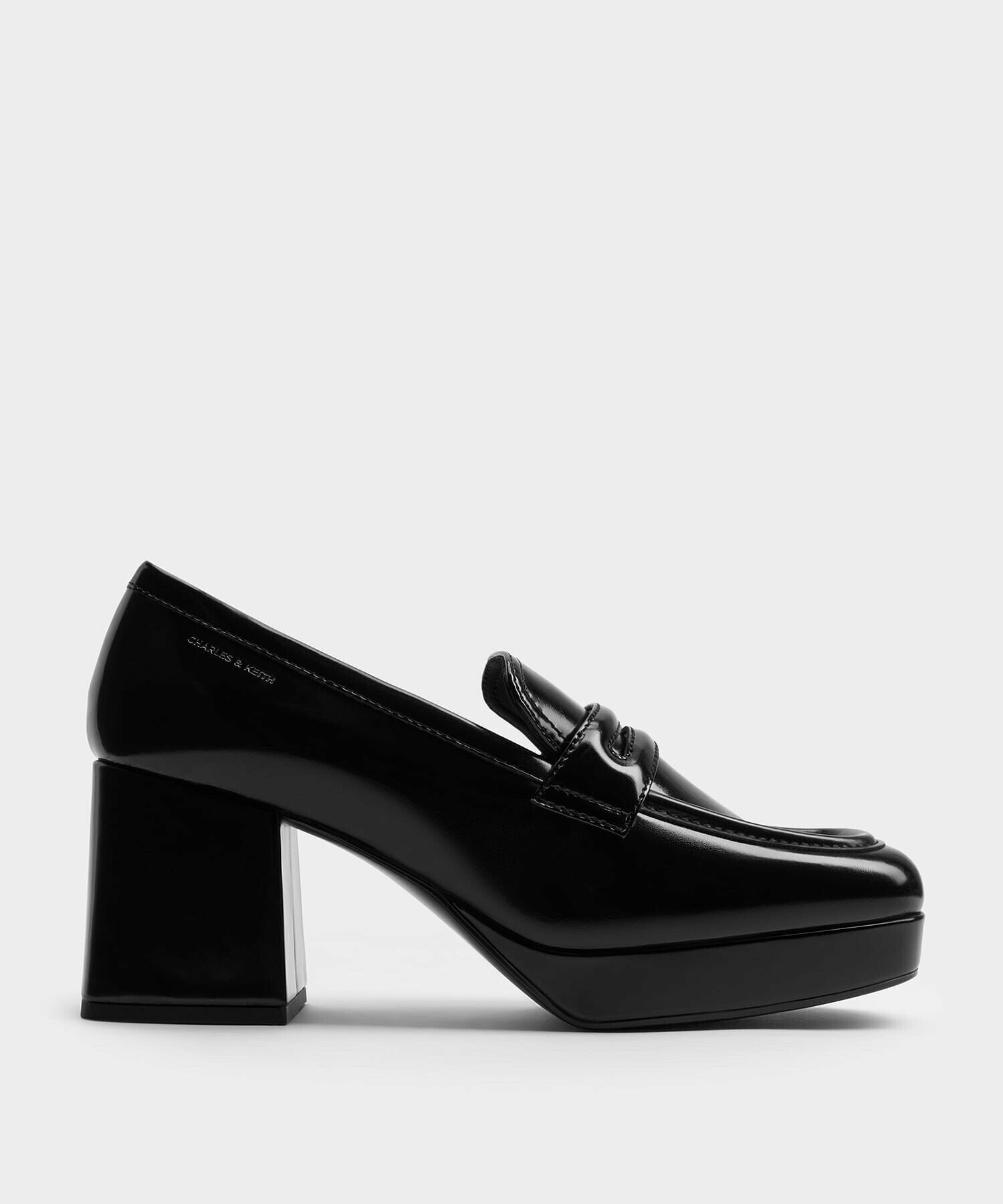 CHARLES & KEITH プラットフォーム ブロックヒールローファーパンプス