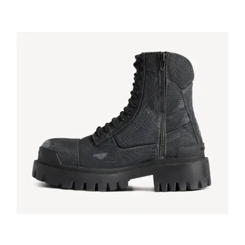 Balenciaga Combat Strike ブーツ