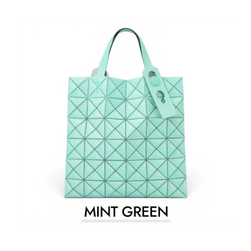 ISSEY MIYAKE MINIATURE