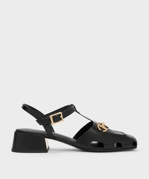 CHARLES & KEITH カットアウト Tストラップパンプス