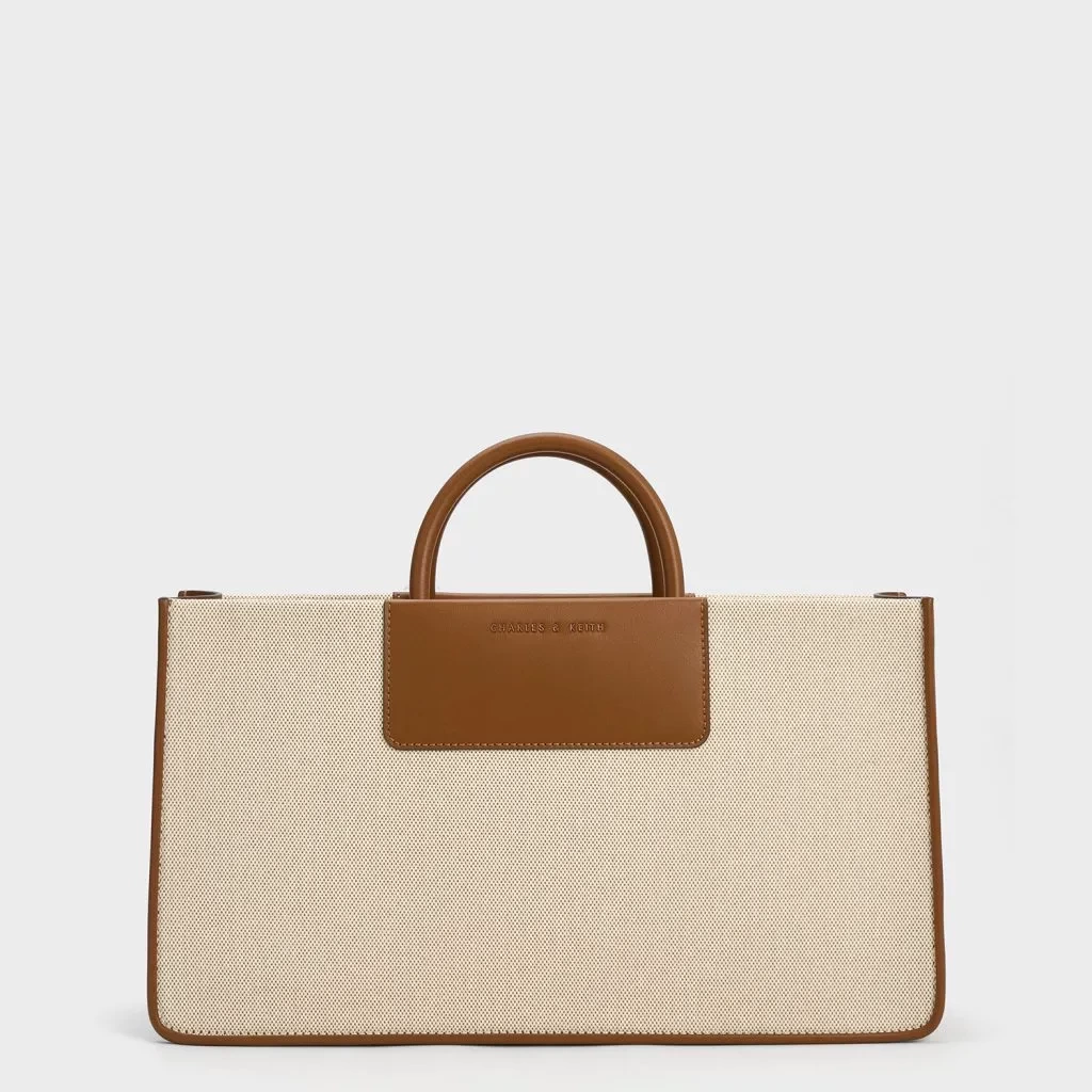 CHARLES & KEITH ITZY Astra アストラ キャンバストートバッグ