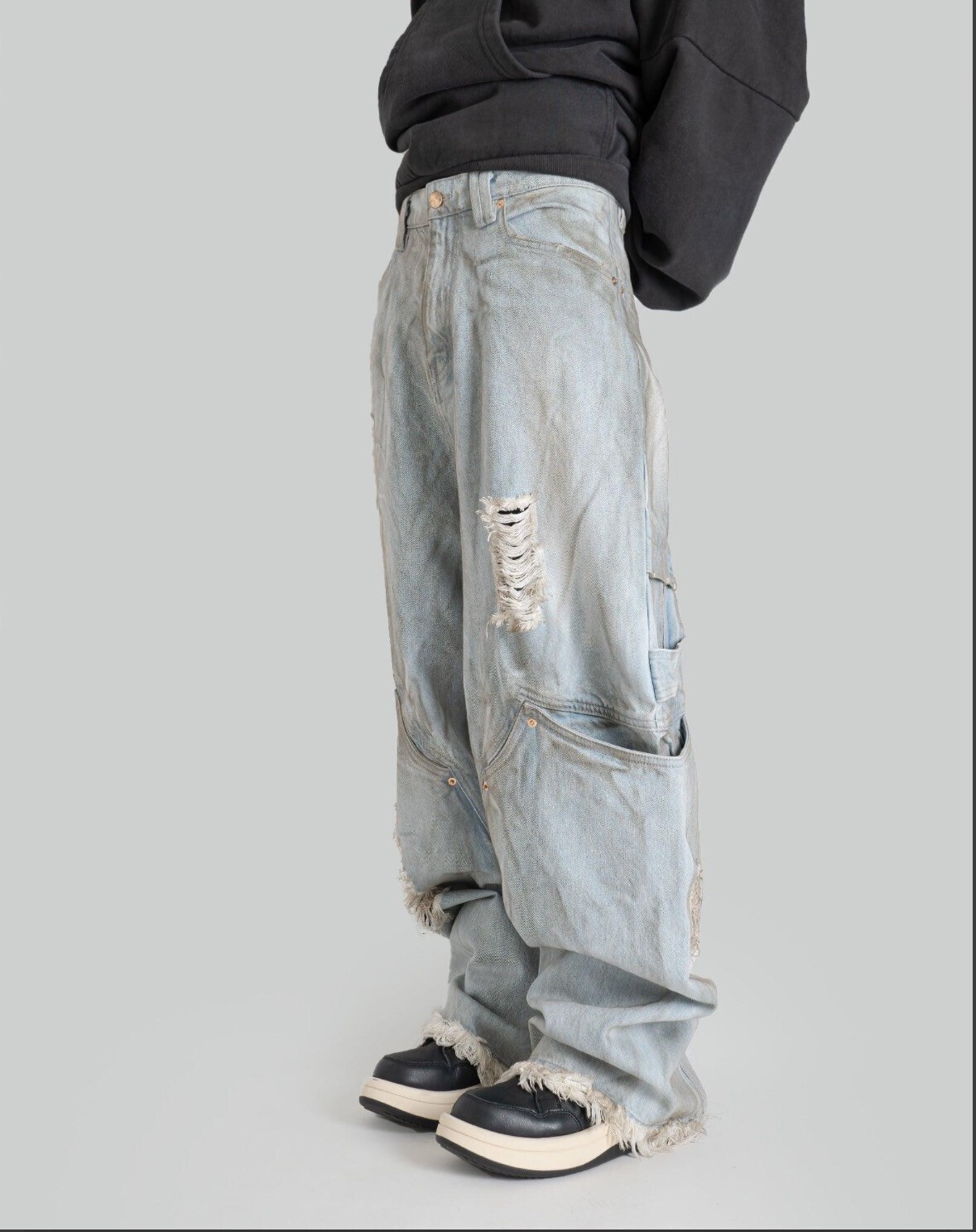 NAMESAKE ANTONIO WASHED CARPENTER JEANS