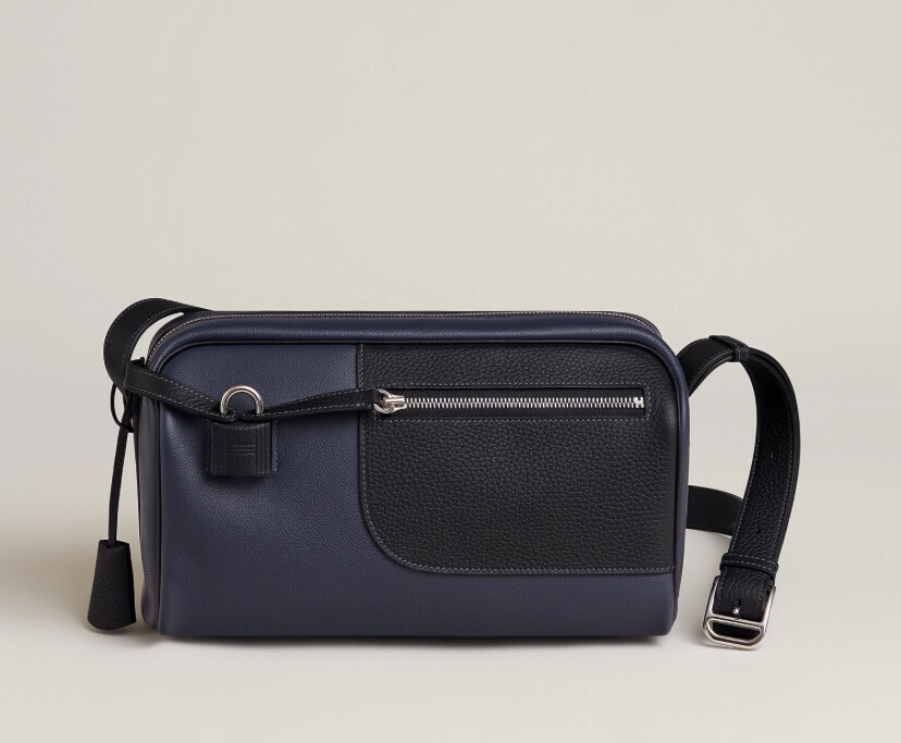 HERMES Nouveau On Body bag