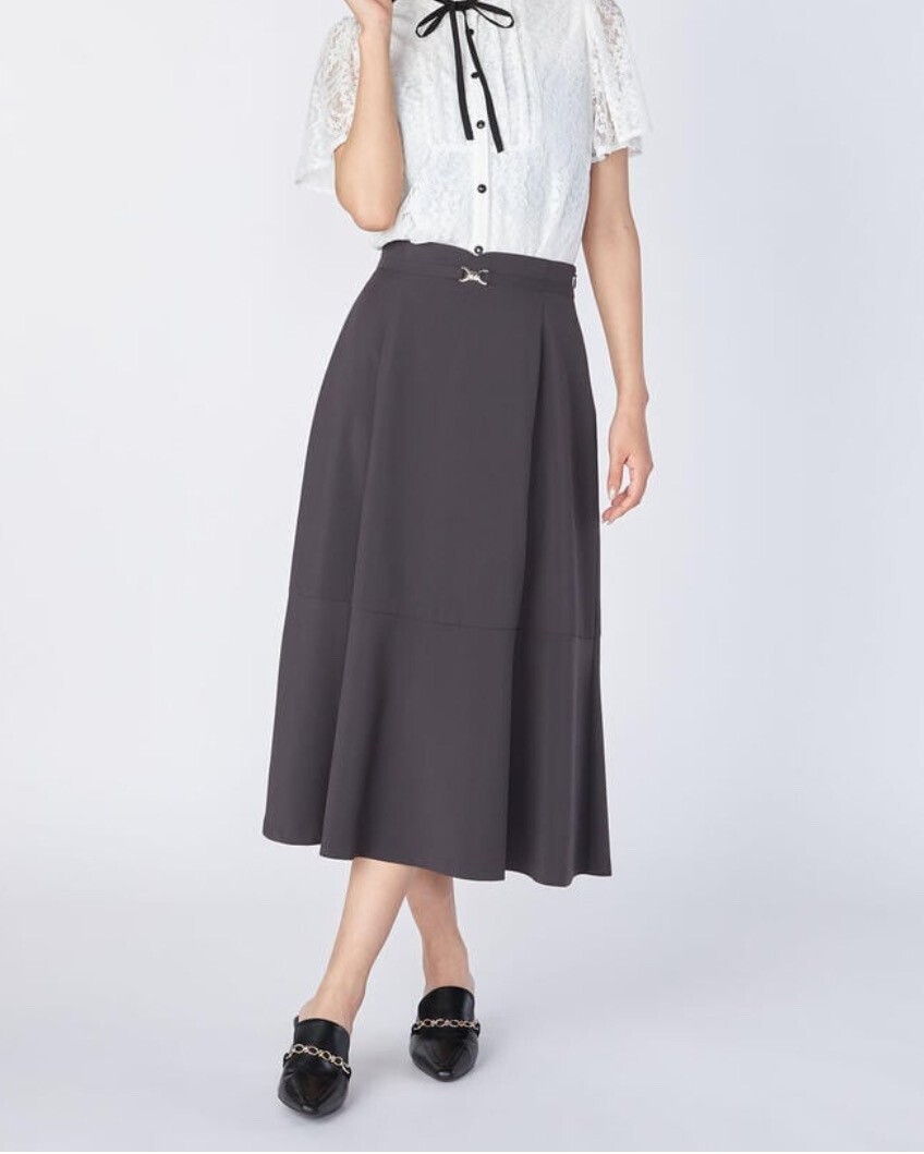 LAISSE PASSE フロントビットフレアースカート