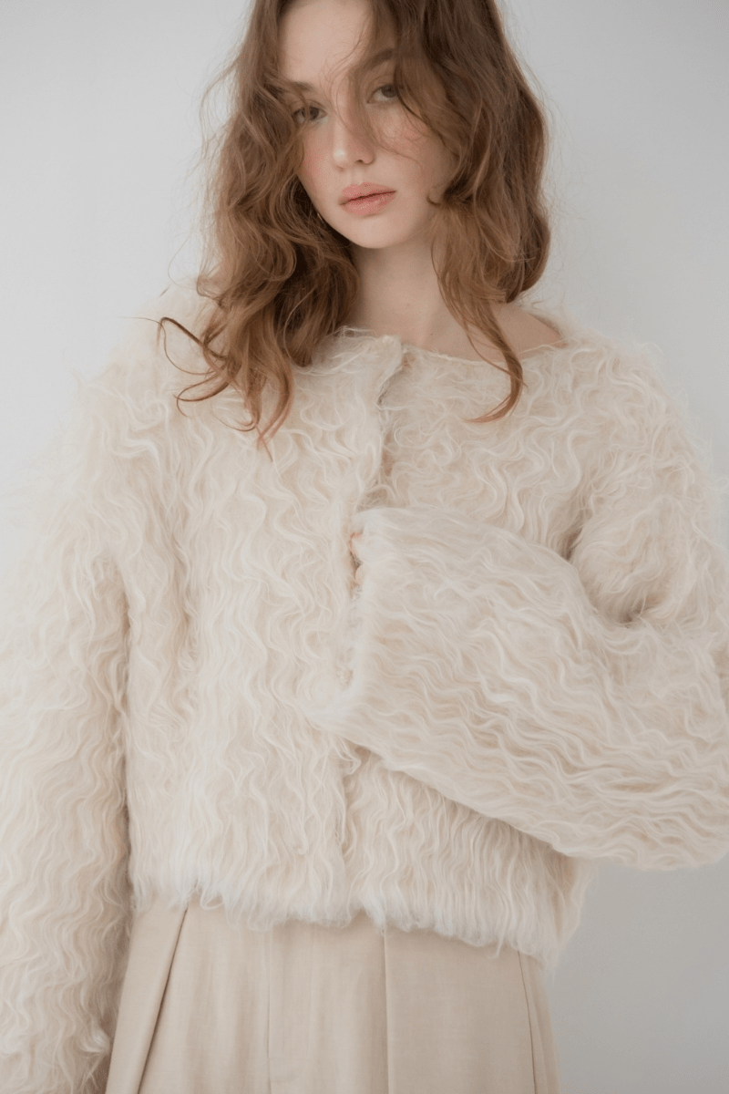 maison de Dolce. wavy cardigan/ivory