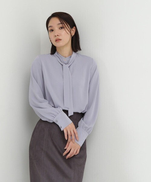 NATURAL BEAUTY BASIC ハイネックナローボウタイブラウス
