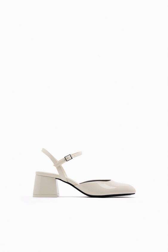 ZARA パテントフィニッシュ ブロックヒール シューズ