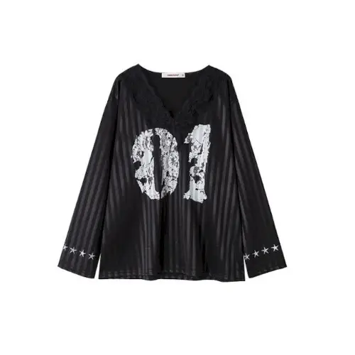 1JINN STUDIO Lace v-neck Printed Design Top