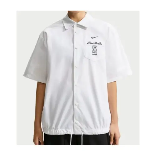 NIKE ショートスリーブ トップス