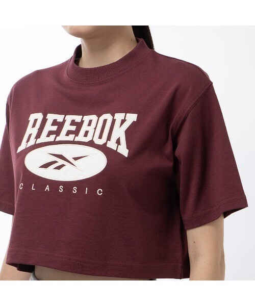 Reebok ビッグロゴ クロップド Tシャツ