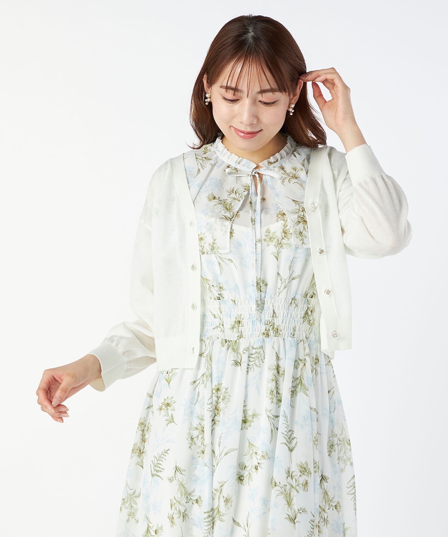 LAISSE PASSE シアーVネックカーディガン