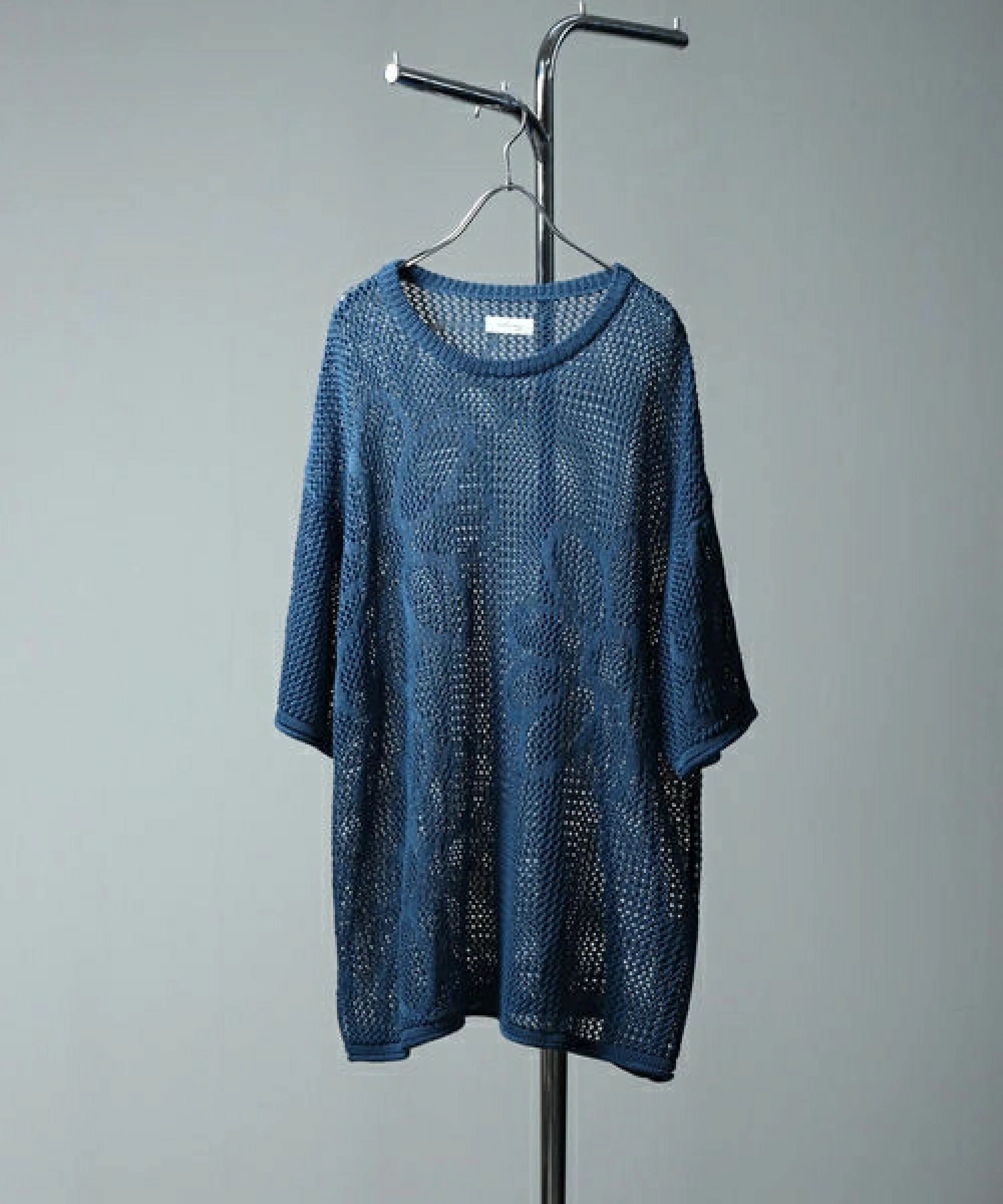 Nilway メッシュ編みフラワークルーネックTシャツ