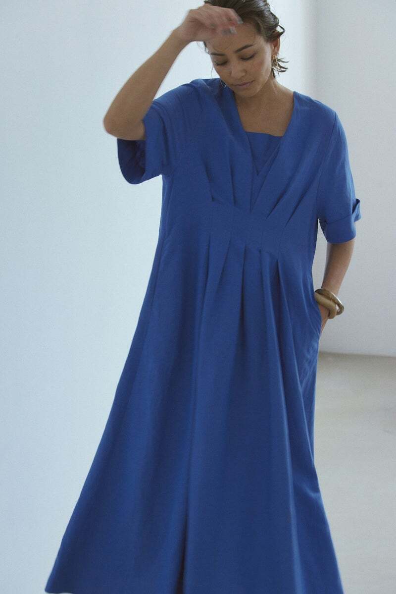 CADUNE 深VAラインワンピース
