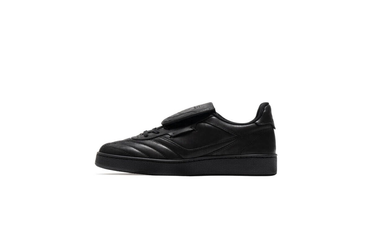 O/TR BOTHA BLACK