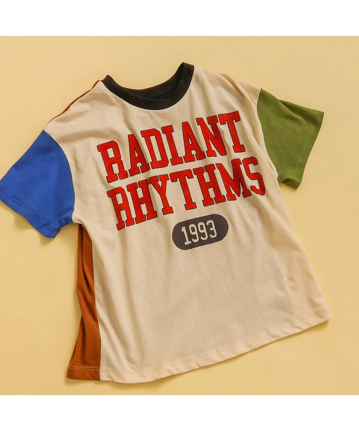 BREEZE バラエティーグラフィックTシャツ