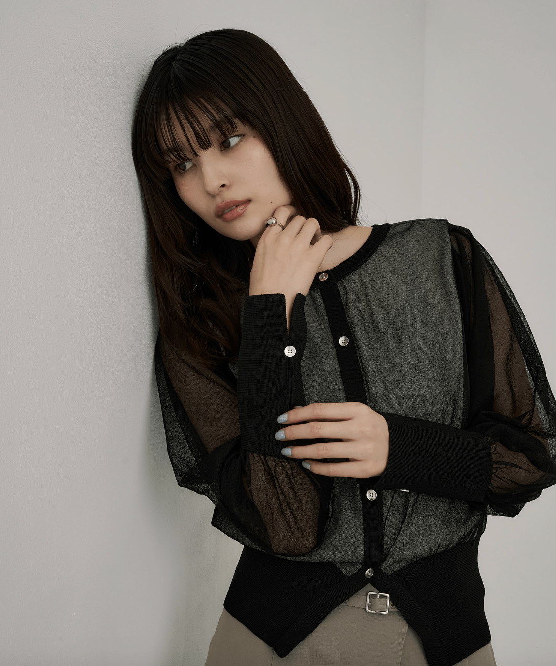 UNITED TOKYO シアースリーブキュプラニットカーデ