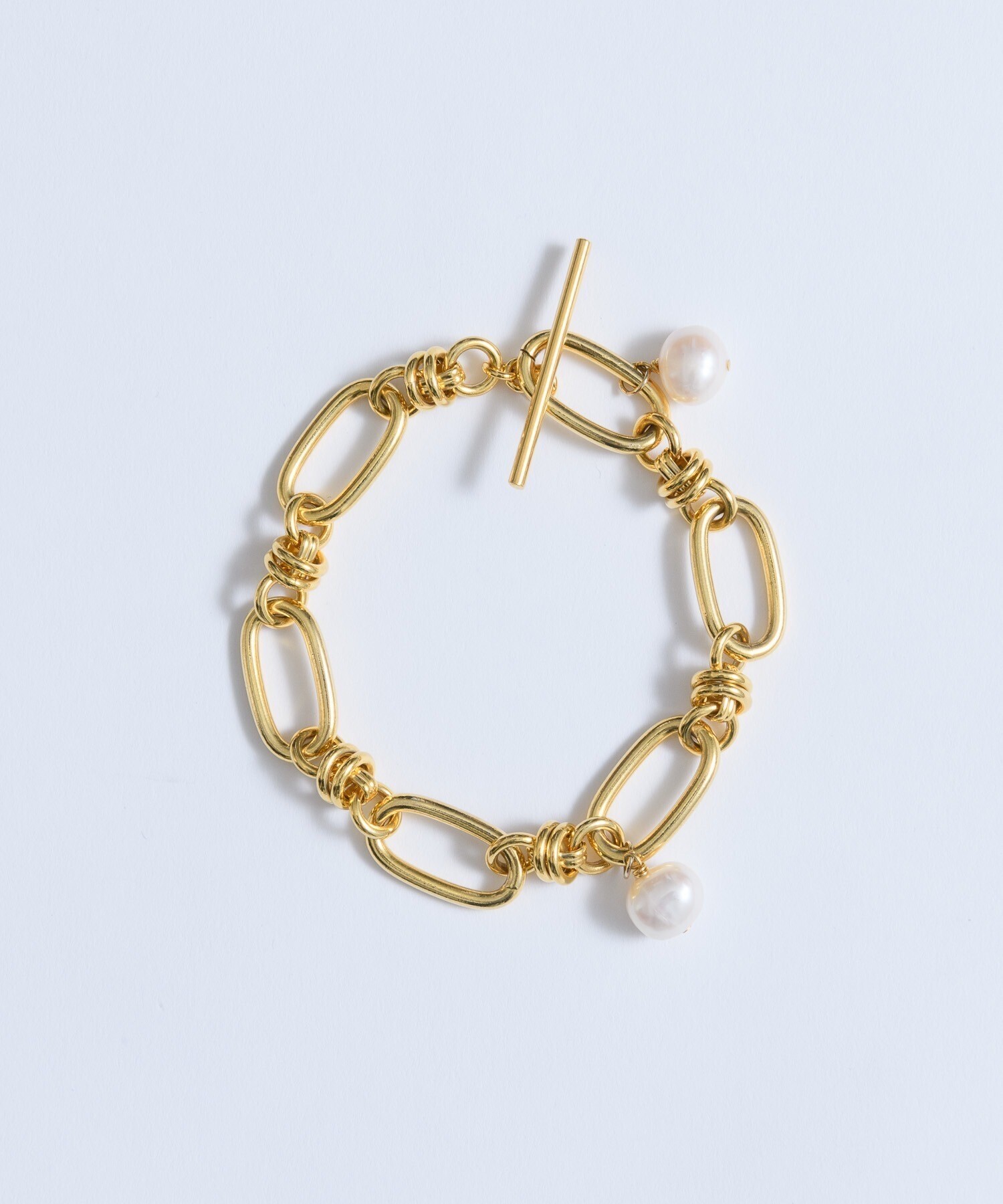 loni Link chain pearl brace