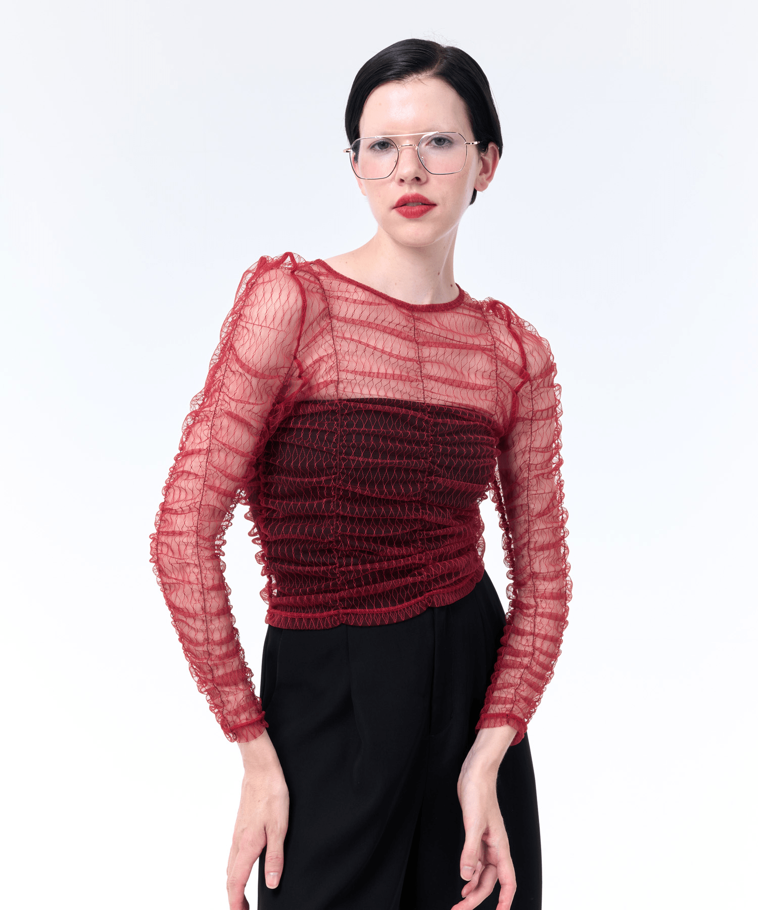 LAEMUSE SHIRRING TULLE PULLOVER
