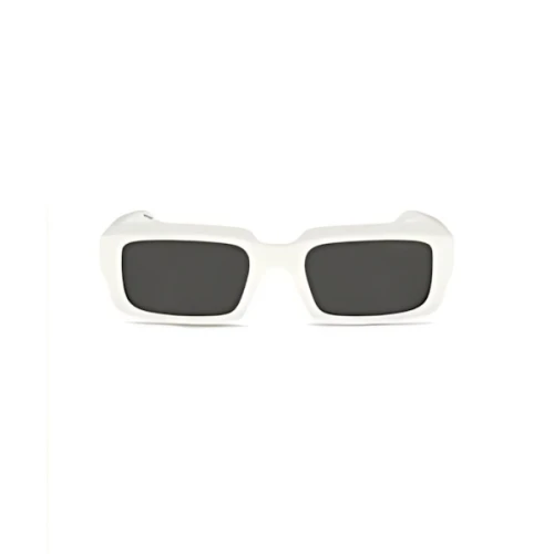 PRADA スクエアフレーム サングラス