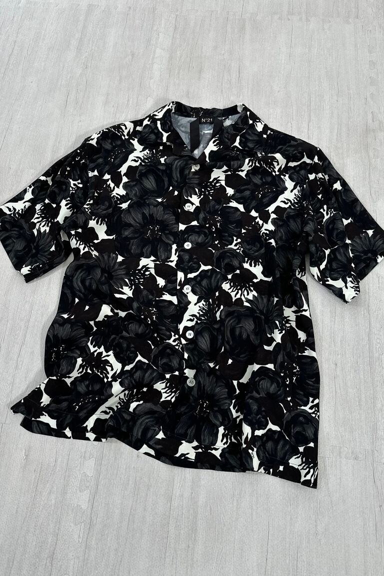 N°21 FLORAL DESIGN OPEN COLLAR SHIRT