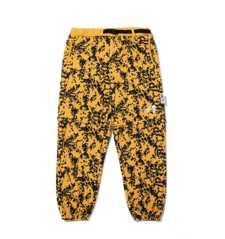 A BATHING APE 【 BAPE BY KAZUKI KURAISHI 】DIGITAL CAMO MOD DETACHABLE PANTS