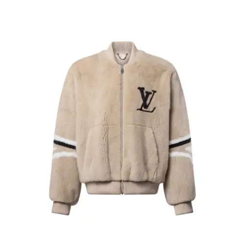LOUIS VUITTON ミンクボンバー