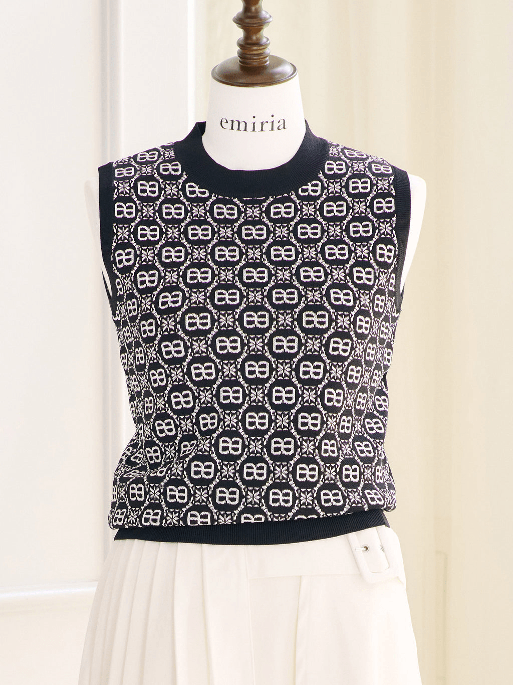 EmiriaWiz EW monogram knit tops