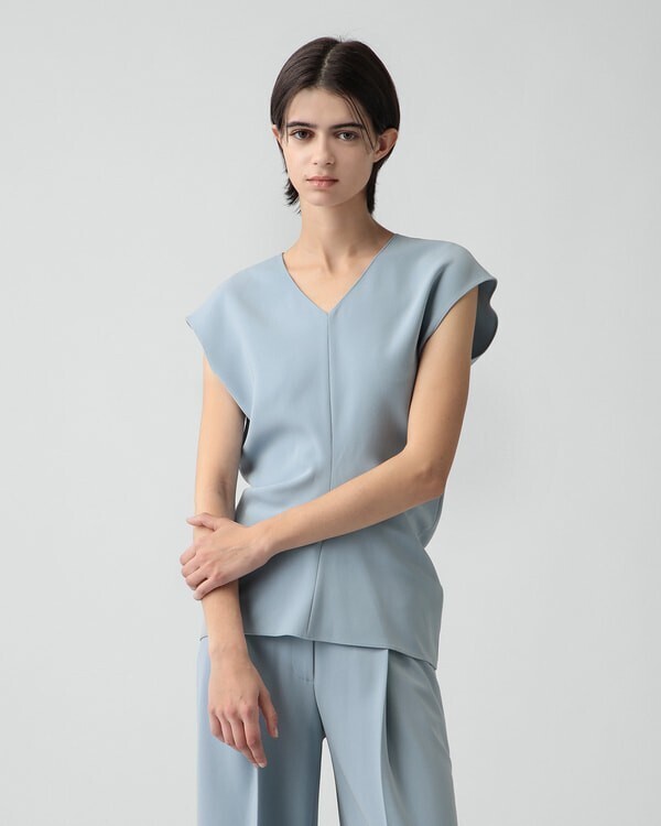 Theory Admiral Crepe Draped Vneck Top