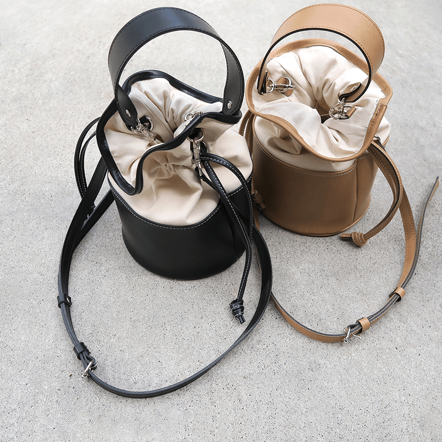 maison de Dolce. bi-color bag(black)