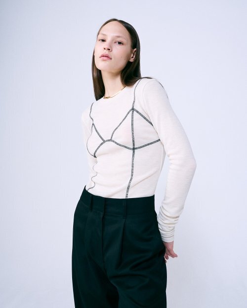 MARDI MERCREDI WOOL TOP LIGNE DU CORPS