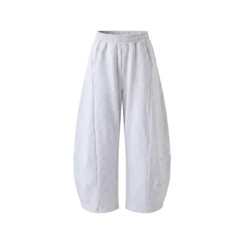 Rosé Muse Back embroidery barrel pants