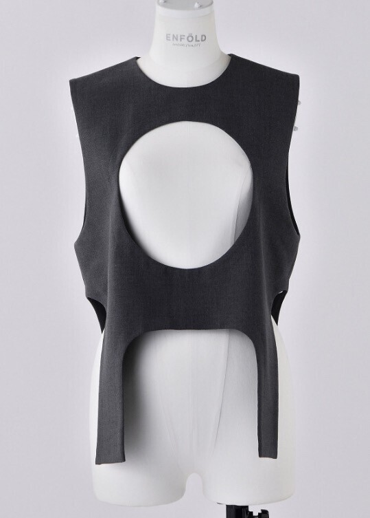 ENFOLD ＷＩＮＤＯＷ　ＶＥＳＴ