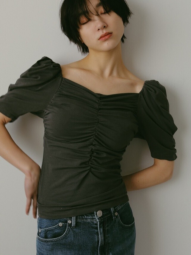 CASA FLINE カップ付きギャザーカットソートップス