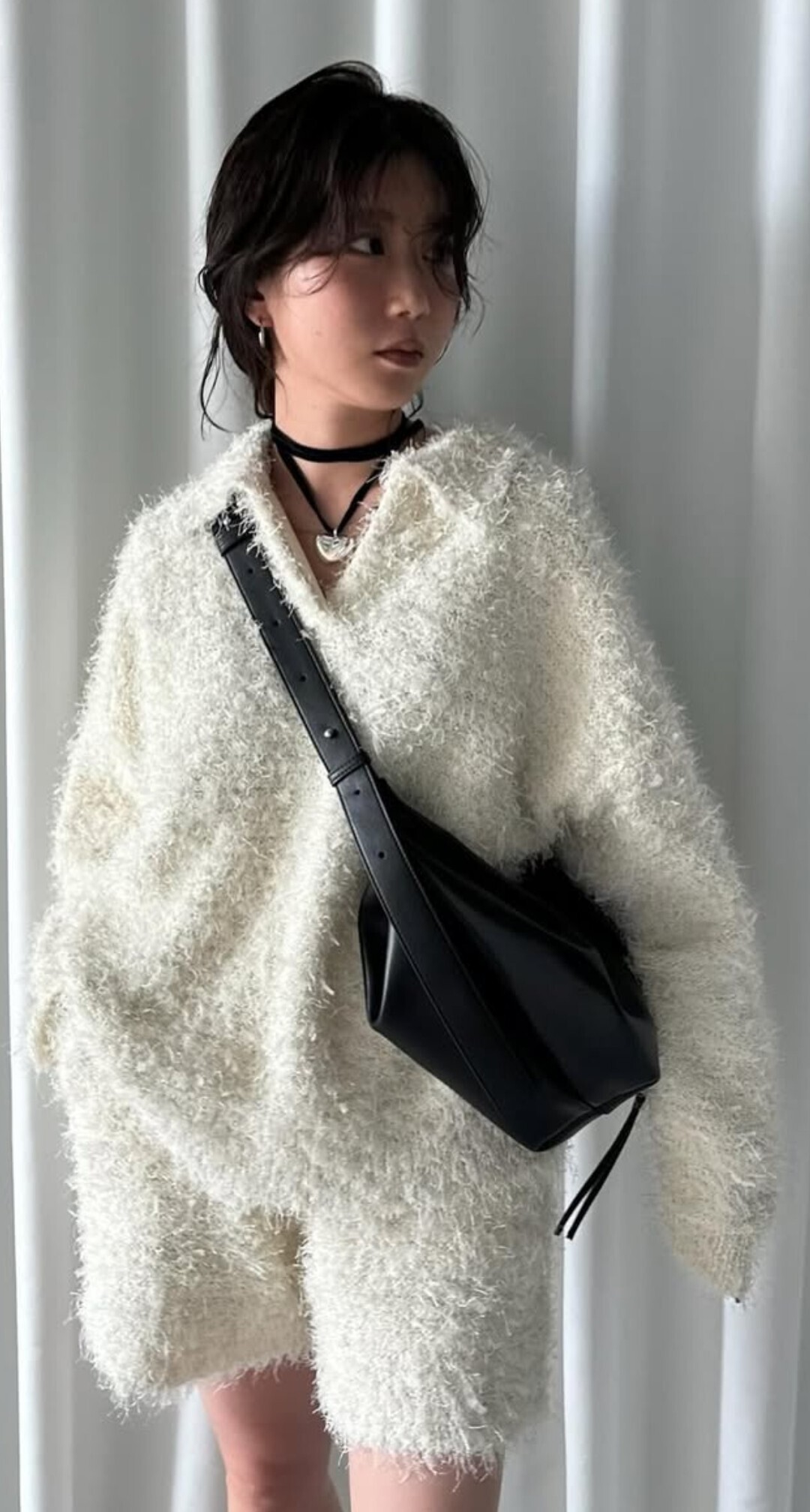 AMERI VINTAGE UND FEATHER YARN KNIT