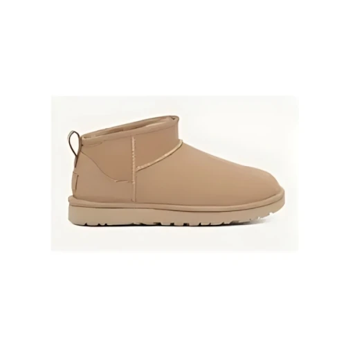 UGG Classic Ultra Mini