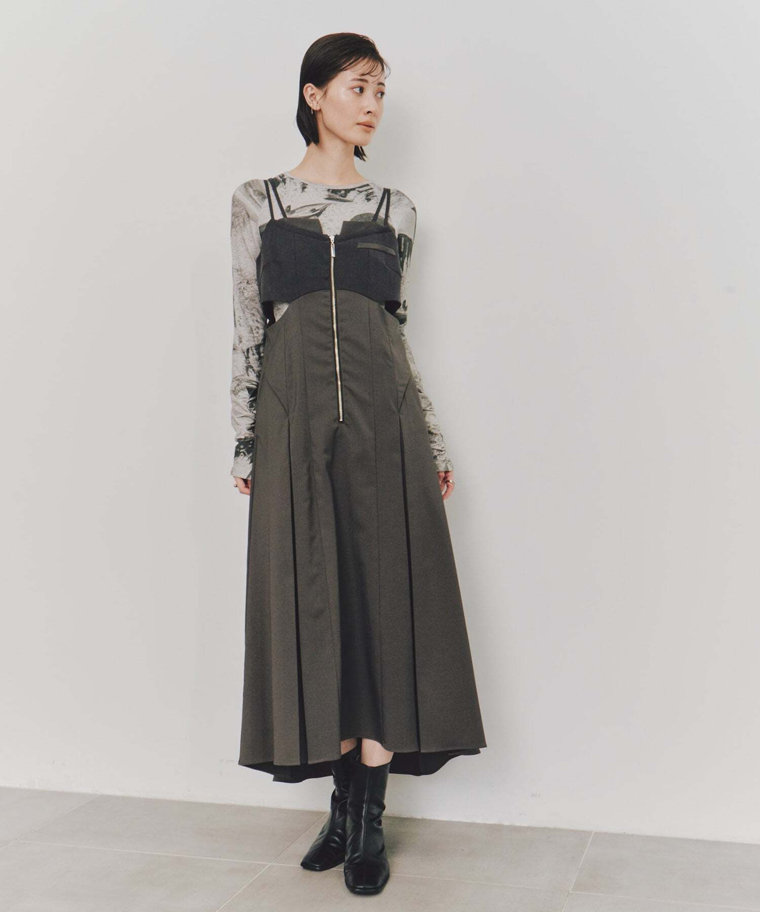 UNITED TOKYO 【再入荷決定】サイドスリットキャミワンピース