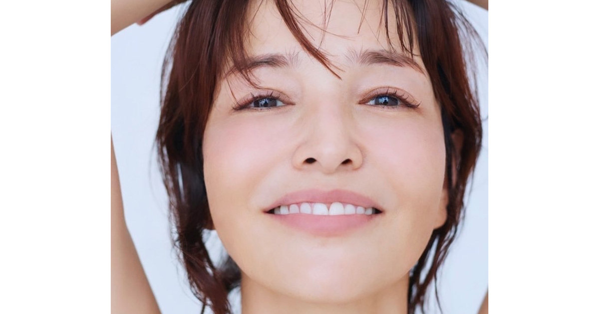 イヴ・サンローラン NU LIP & CHEEK BALMY TINT 3
