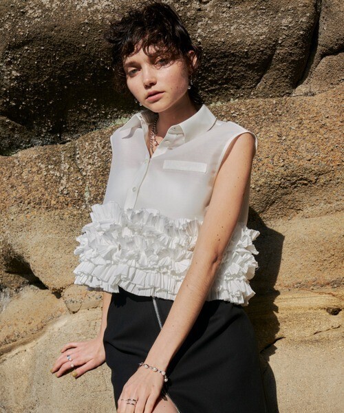 JOSE MOON RANDOM FRILL BLOUSE
