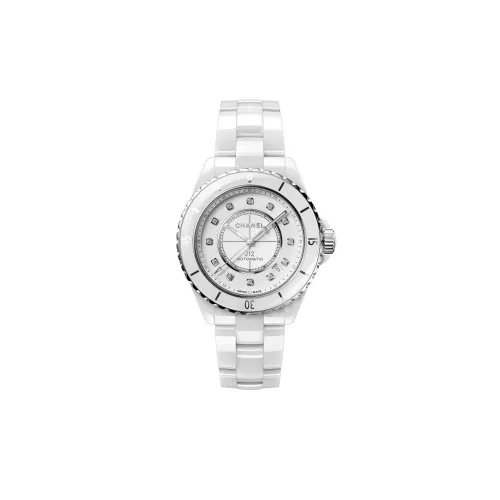 CHANEL J12 ホワイトセラミック