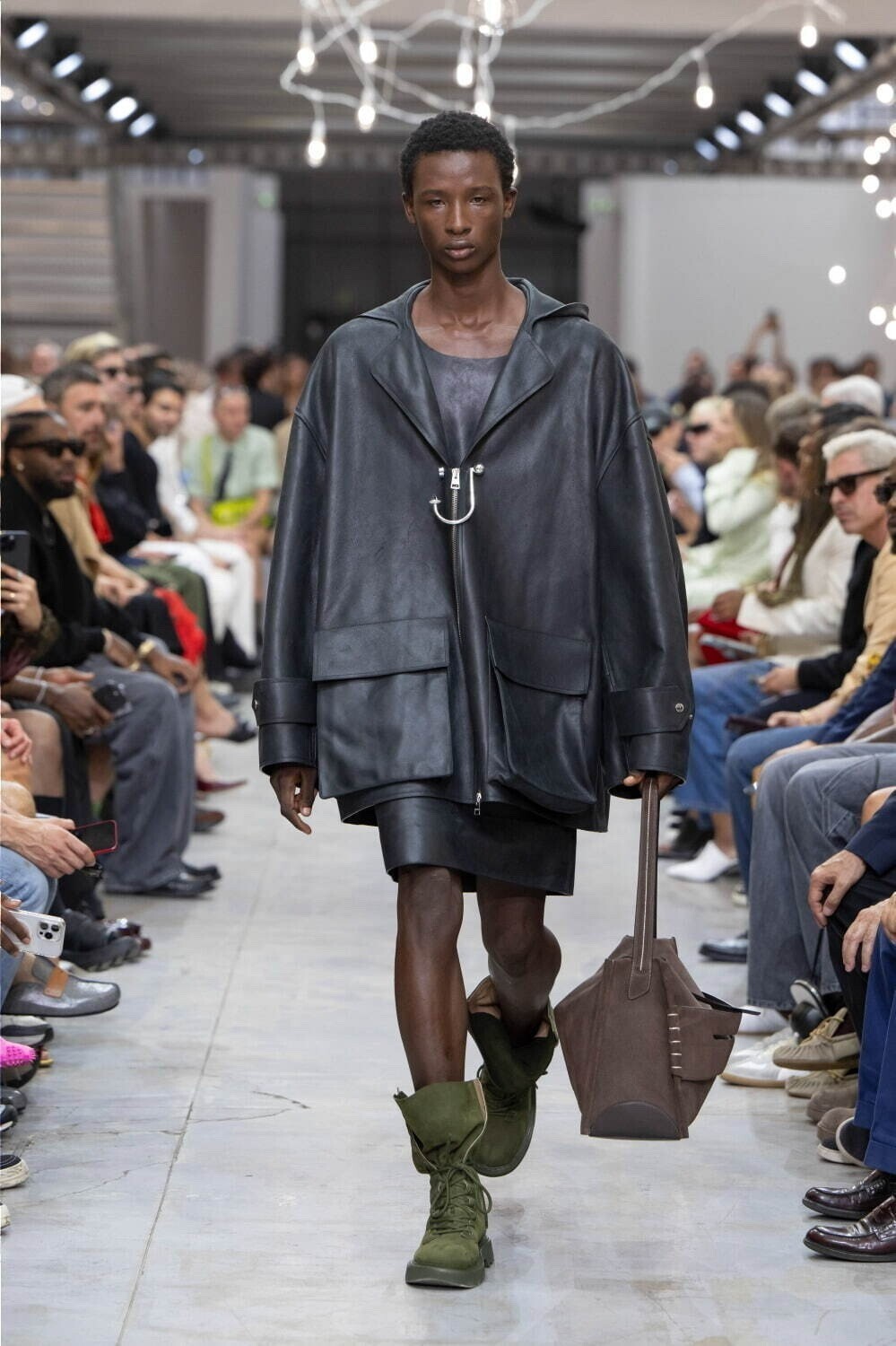 JW Anderson JW アンダーソン 2025年春夏コレクション