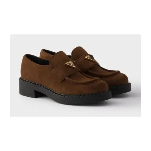 PRADA チョコレート スエード ローファー