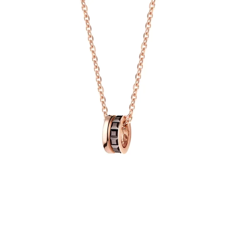BOUCHERON QUATRE CLASSIQUE キャトル クラシック ペンダント ミニ