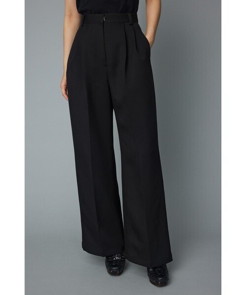 HeRIN.CYE Center press pants