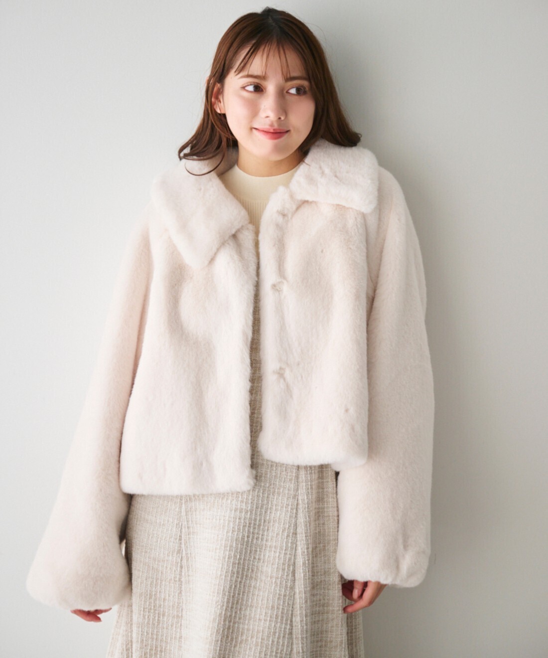Lilian Carat ステンカラーエコファーコート
