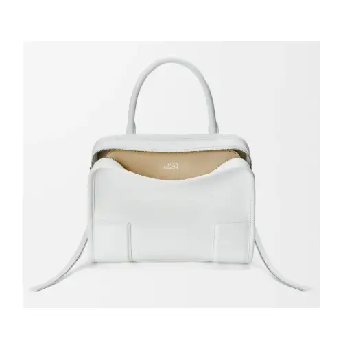 LOEWE アマソナ180 バッグ スモール（ソフトカーフ）