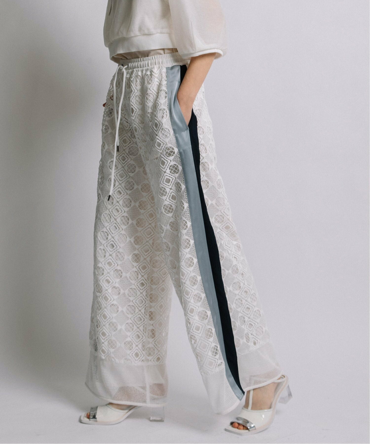 AULA AILA LACE LINE PANTS